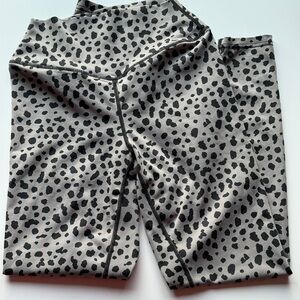 Balance Athletica Kingdom Gray Leggings